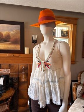 #133 Vanilla Star Cream Embroidered Boho V-Neck Camisole